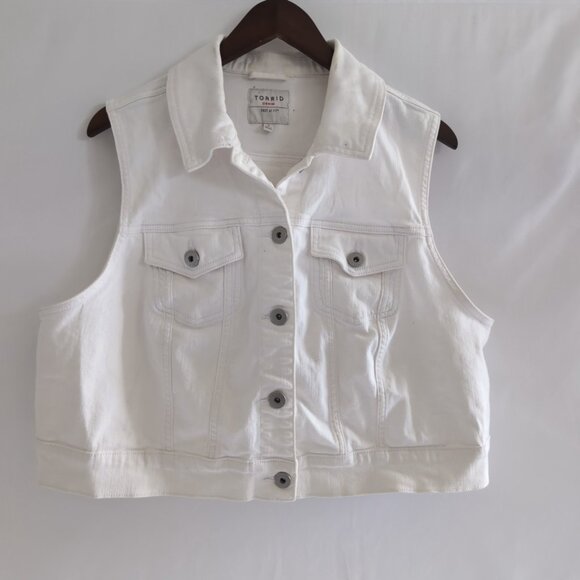 Torrid Denim Women's White Vest Jean/Denim Button Up Chest Pocket, Size 2 - Picture 1 of 7